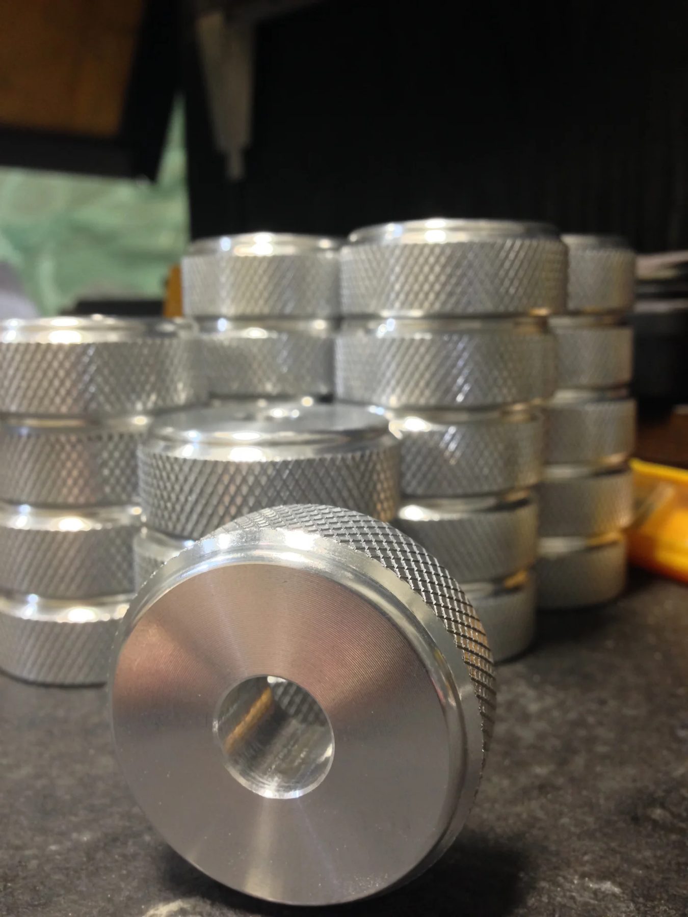Knurled parts